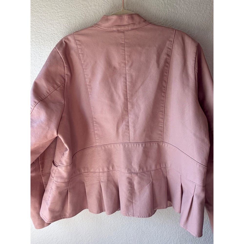 Baccini Dusty Pink Faux Leather Peplum Jacket Plus Size 2X Mock Neck Zip Front - Picture 9 of 9